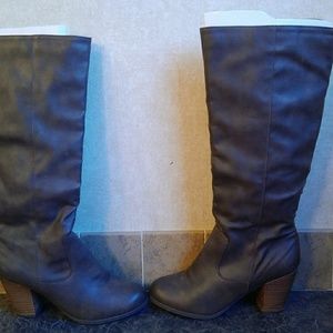 Taupe Knee high boots size 8.5